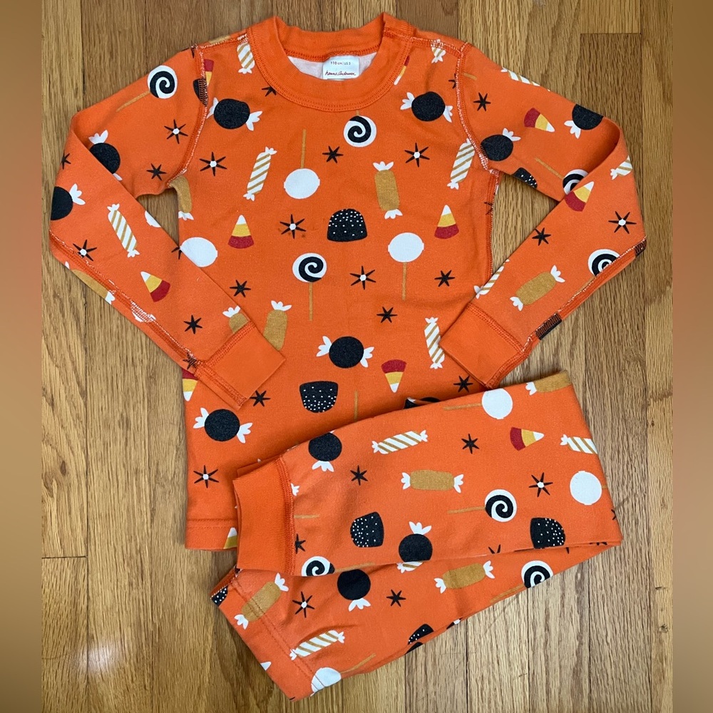 Halloween Hanna Andersson Long John Pajamas - Size US 5 - Trick or Treat Candy